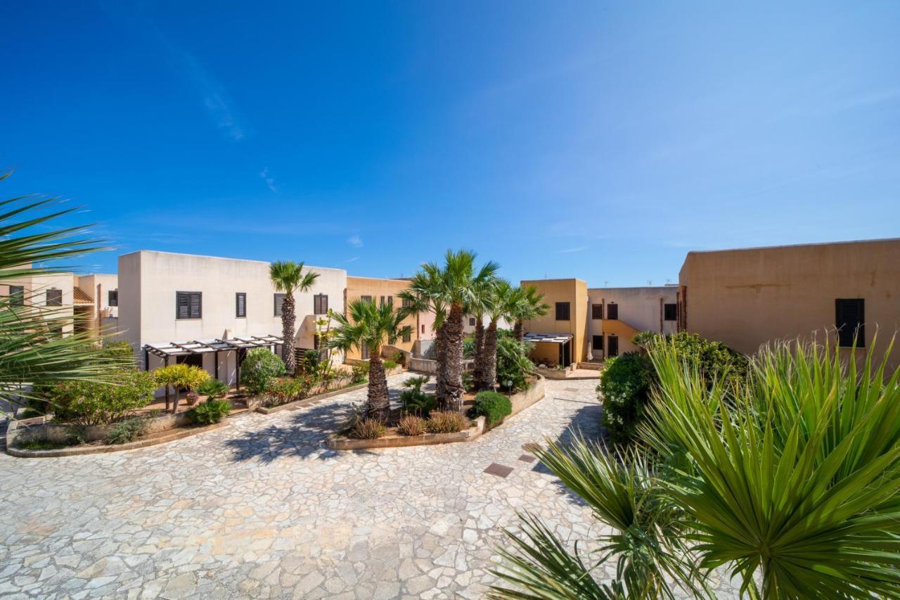 Elimi Favignana Apartments - Residence In Citta מראה חיצוני תמונה