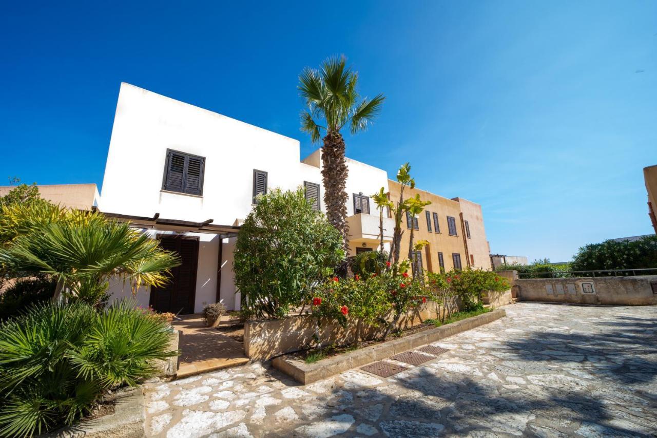 Elimi Favignana Apartments - Residence In Citta מראה חיצוני תמונה